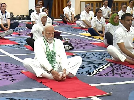 World sees yoga as powerful agent for global good: PM Modi