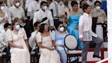 Marcos Jr. arranca su presidencia en Filipinas alabando la figura de su padre