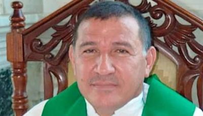 Popular sacerdote se reveló contra la diócesis de Santa Marta que ordenó su suspensión: “Daré misa hasta que me saquen”