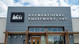 Cleveland Workers, Officials Demand REI Commit to Union Contract