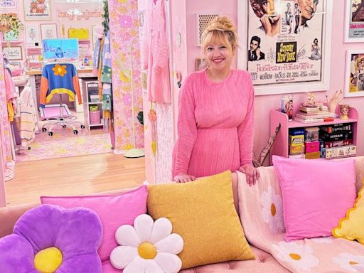 A millennial transformed a house into her pink '90s dream home with a movie theater and arcade. Now she has to sell.