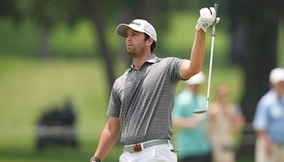 2024 Charles Schwab Challenge leaderboard: Scottie Scheffler fires 63 in Round 3, trails Davis Riley by four