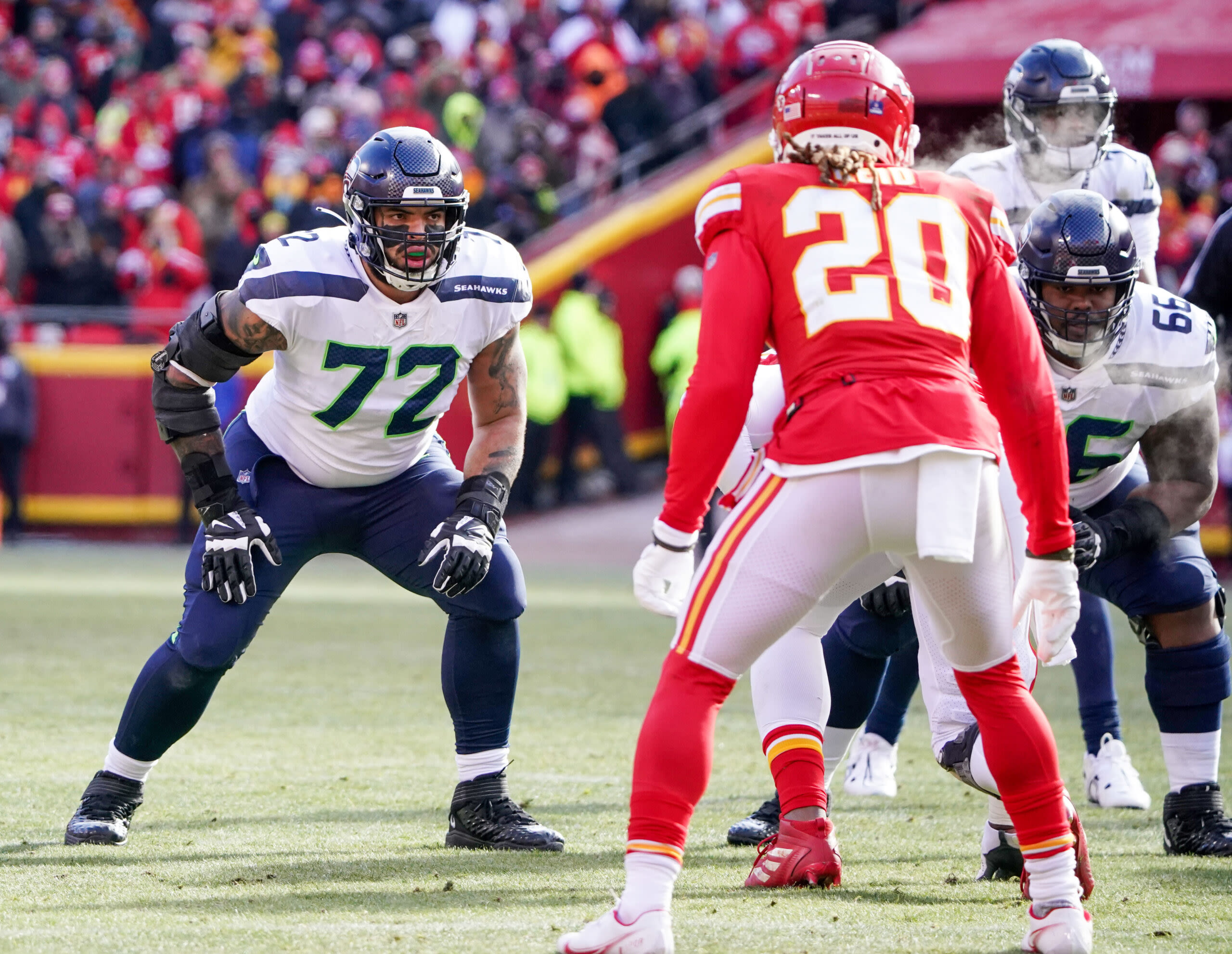 Seahawks rank dead last in offensive line spending (again)