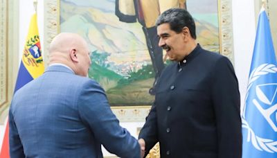 El dictador Nicolás Maduro se reunió con el fiscal jefe de la Corte Penal Internacional en Venezuela