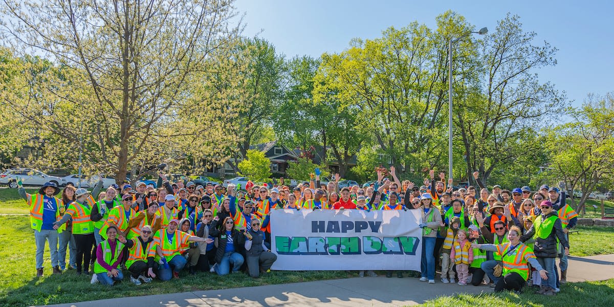 100 volunteers plant much-needed trees in Gillham Park in honor of Earth Day