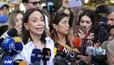 María Corina Machado reitera el llamado a cuidar los centros electorales "hasta el final"