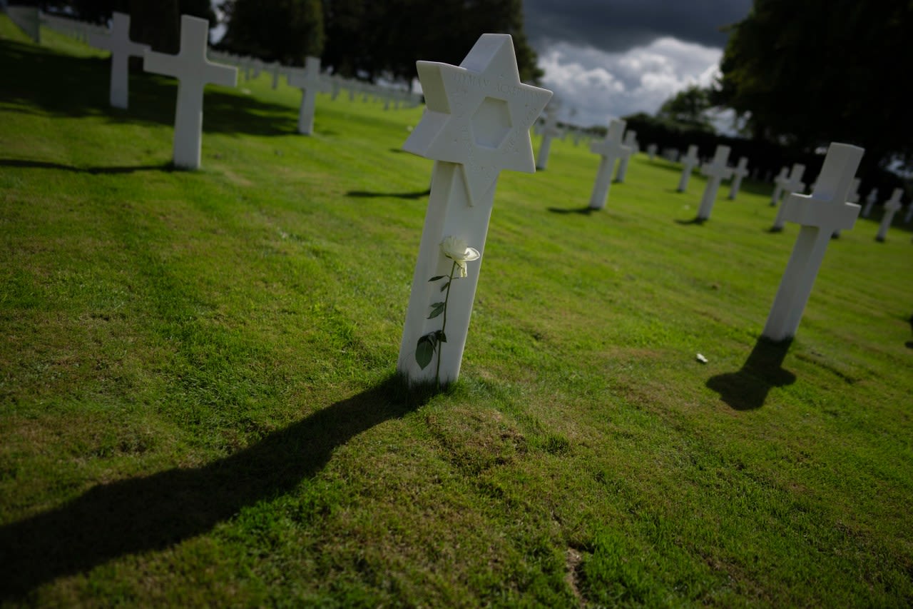 Dutch adopt US war graves to harbor memories of the country’s liberation 80 years ago