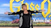 Goldie Hawn dances the 'Cha Cha Slide' in cute video: 'Can't waste a good song'