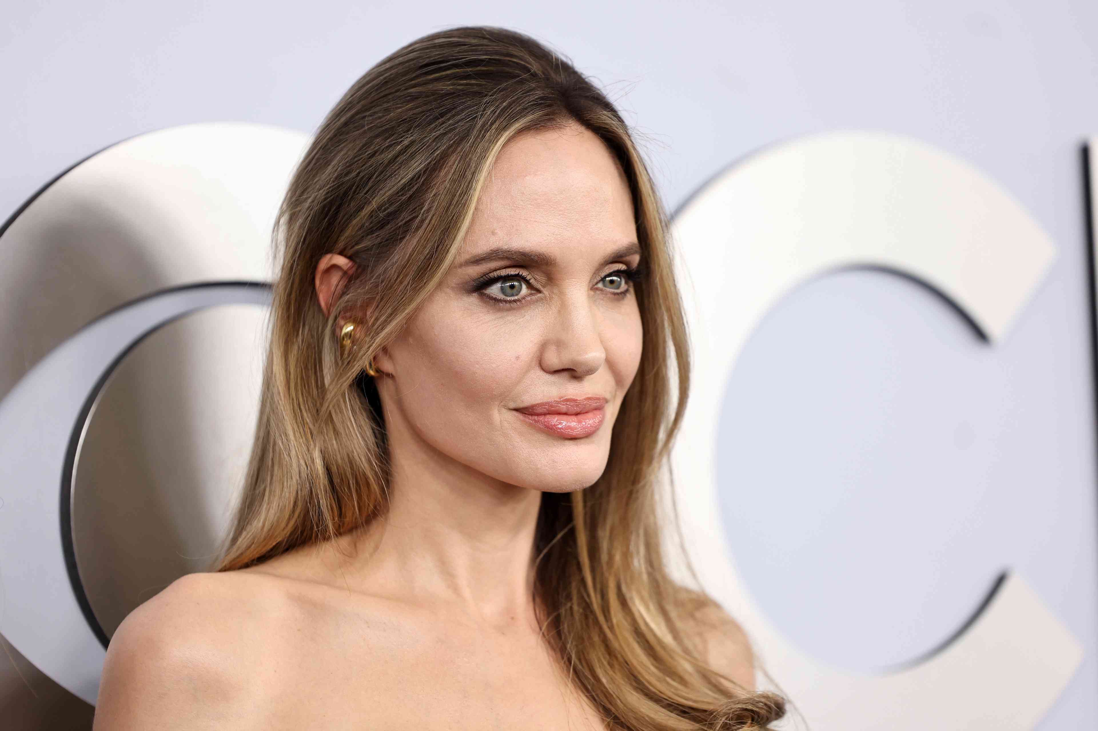 Angelina Jolie’s Silky Hair Is Thanks to This $15 Shine-Inducing Oil From Amazon