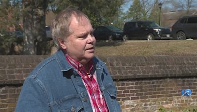 Only On 10: John Hinckley Jr. changes life through music after assassination attempt on Reagan
