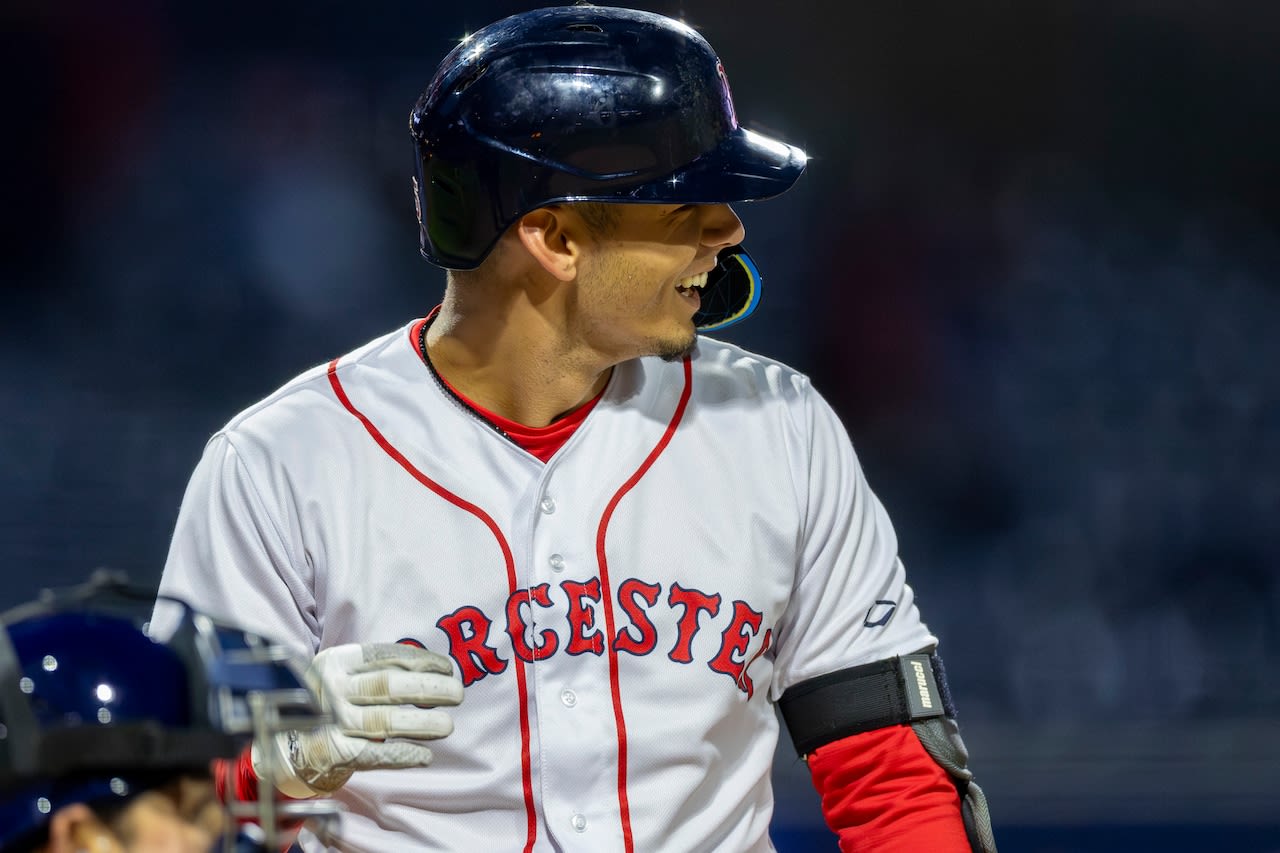 Injured Red Sox infielder might begin rehab assignment soon after break