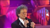 Le chanteur d'un tube culte écrit par Michel Berger a perdu son travail : "Quand ils ont appris que c'était moi, ils m'ont viré"