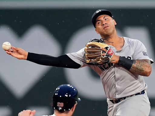 Yankees’ Gleyber Torres pushes back on possible position swap | ‘I’m a second baseman’