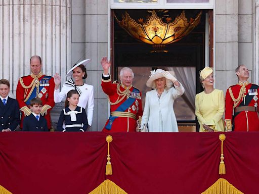 What It's Like to Stand Behind the Most Famous Palace Balcony in the World Like the Royals