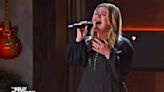 Kelly Clarkson Belts Out a Piano Cover of Faith Hill's 'Breathe' for Latest Kellyoke Segment