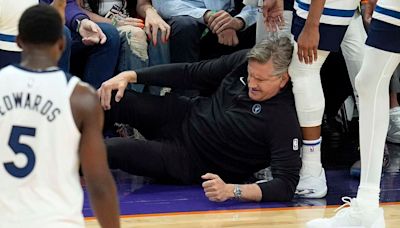 Timberwolves' coach Chris Finch to undergo surgery after collision with player: reports