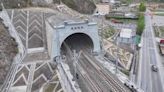 Sichuan railway builders overcome most complicated tunneling hurdle