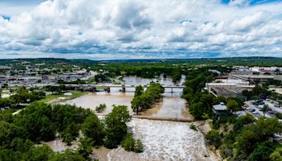 Kerr County cleaning up after rains send Guadalupe River above flood stage