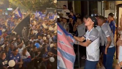 Final América vs Cruz Azul | Afición de La Máquina lleva espectacular serenata a los jugadores (VIDEO)