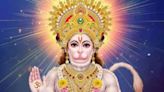 Book Review | Vikram Seth's Translation of The Hanuman Chalisa: A Mesmeric Endeavour - News18