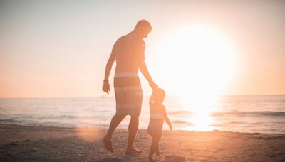 Les vacances virent au drame, des parents se réveillent pour découvrir le pire pour leur fille de 11 ans