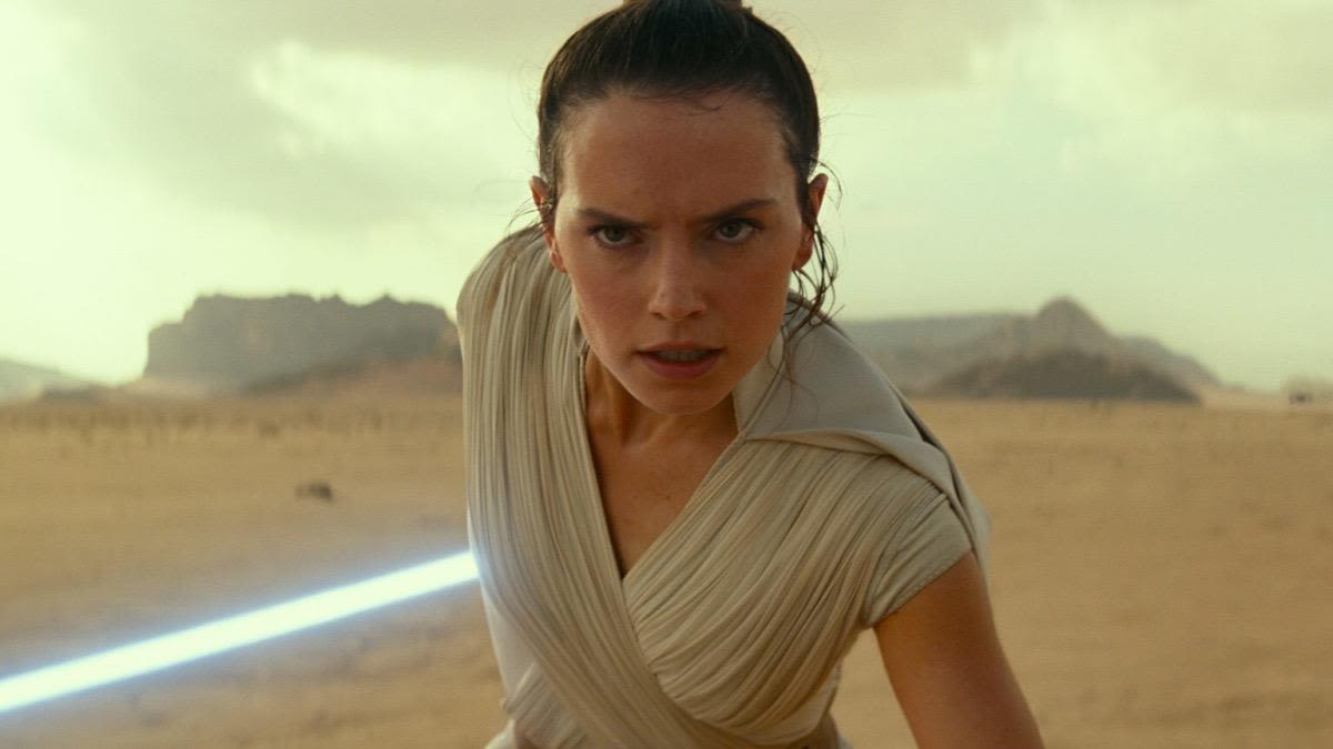 Star Wars: Rey Movie Director Addresses Fan Outcry