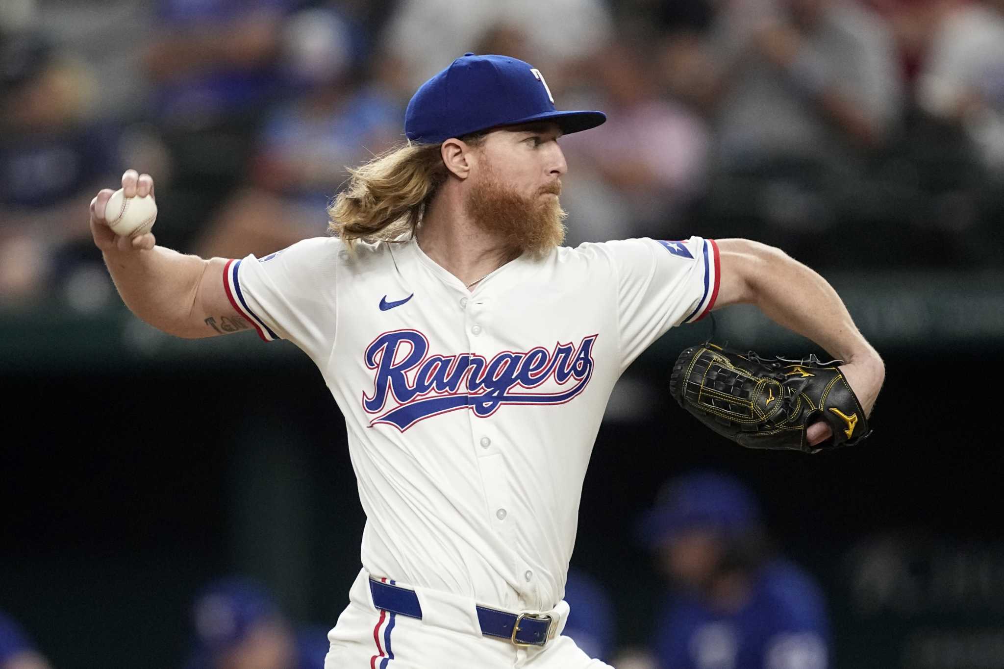 Jon Gray retires last 15 batters pitching into 8th as Rangers beat White Sox 3-2