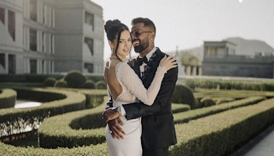 Natasha Stankovic restores wedding pics with Hardik Pandya, fans say 'Stay united'