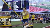 Duplantis consigue el oro que le faltaba con nuevo récord del mundo (6,21)