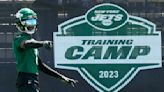 Jets fans flock to training camp to get their first look at Aaron Rodgers