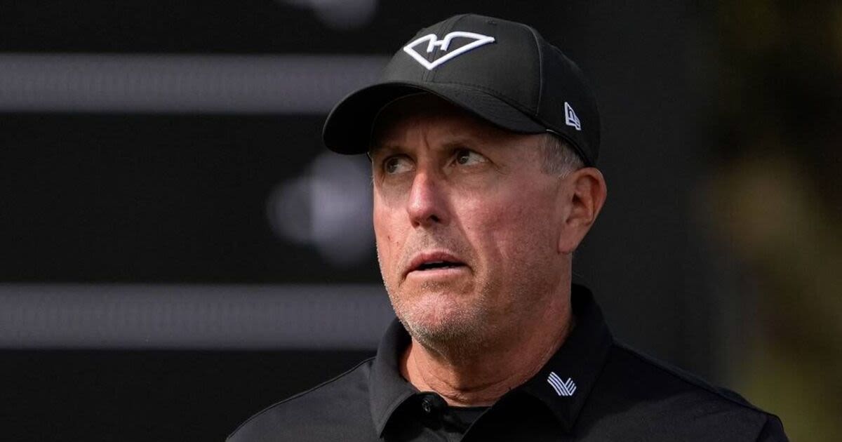 Mickelson makes LIV Golf prediction as he warns majors will 'have to' answer