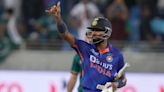 Pandya gets 5-wicket win for India v Pakistan; Kohli back