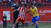 Goleada y millón para el Almería, humillación para el Cádiz