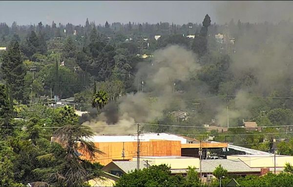 Fire reported at Fresno elementary school