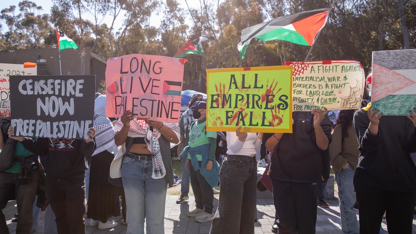 Police arrest protesters in raid of UC San Diego Gaza Solidarity encampment