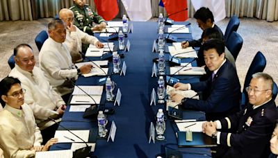 Filipinas y Japón firman un acuerdo de cooperación militar en medio de tensiones con China