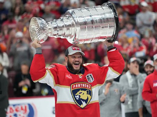 Veteran Kyle Okposo wins Stanley Cup with Panthers 18 years after being drafted