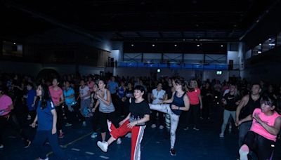 Ushuaia entrena de noche - Diario El Sureño