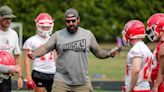 Former Packers lineman Evan Smith hired as new head football coach at Manitowoc Lincoln