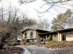 2575 Blueberry Ln, Ann Arbor MI 48103