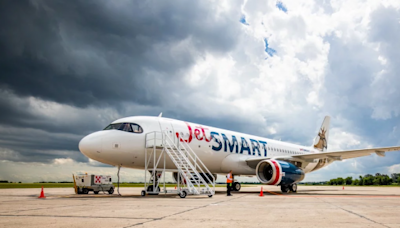 JetSmart volará desde Montevideo a varios destinos de la Argentina: cuáles son y cuándo empiezan