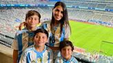 Antonela Roccuzzo y sus hijos celebran el pase de Argentina a la final de la Copa América