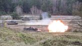 Los primeros 18 tanques Leopard alemanes llegan a Ucrania