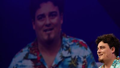 Billionaire Palmer Luckey takes a victory lap with return to headset world 8 years after getting fired from Facebook