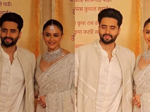 Rakul Preet Singh and Jackky Bhagnani make heads turn with their style and glamour at Anant Ambani and Radhika Merchant's Mangal Utsav - WATCH | Hindi...