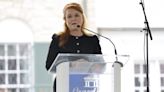 Sarah Ferguson Reads Poem Dedicated to Lisa Marie's Children at Graceland Memorial Service