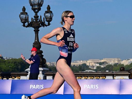 JO de Paris 2024 : la Française Cassandre Beaugrand remporte la médaille d’or au triathlon féminin