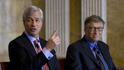 Jamie Dimon confronted Bill Gates after the Microsoft founder said banks were dinosaurs: ‘Obviously he was dead wrong, he’d probably agree with that’