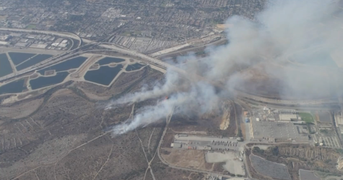 Brush fire breaks out near Santa Fe Dam in Irwindale