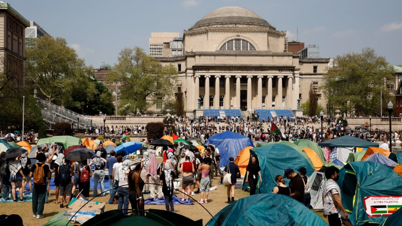 Conservative federal judges say they won’t hire Columbia graduates